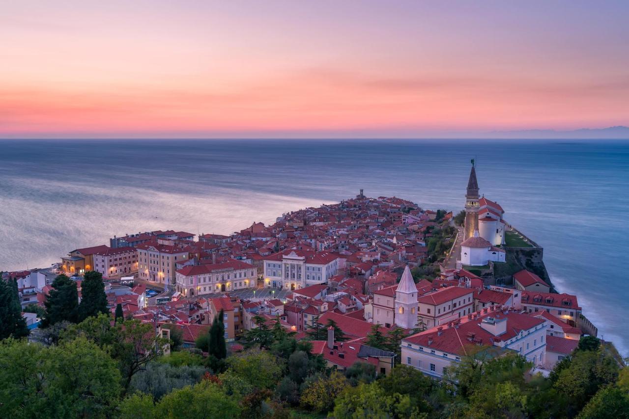 Hotel Piran Extérieur photo